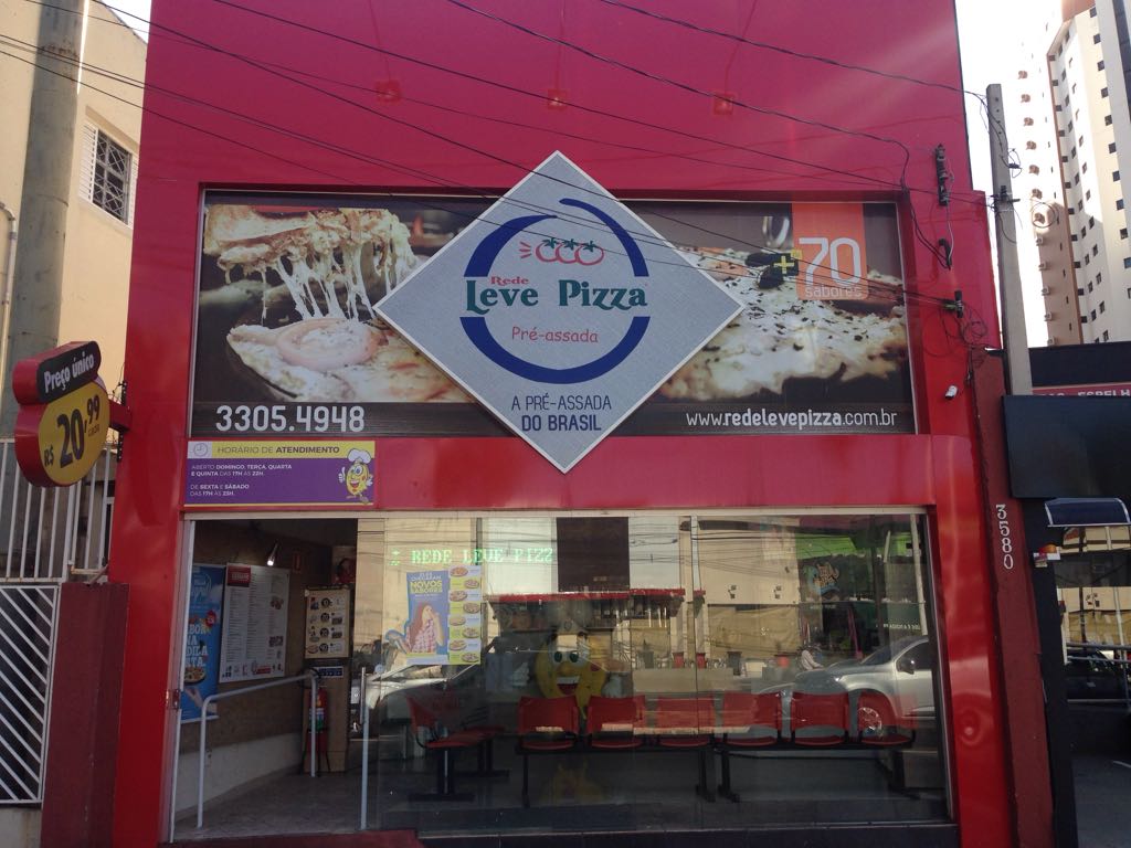 Rede Leve Pizza garante pioneirismo em Alimentação com 2,5 mil pizzas vendidas na cidade de São José do Rio Preto e 30 mil, ao mês, por todo o interior de São Paulo