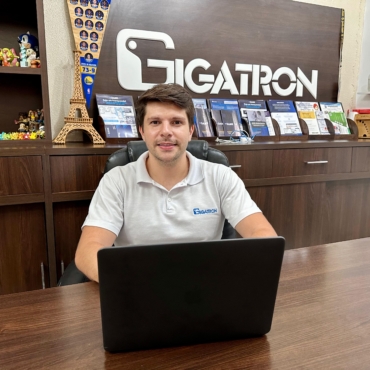 Gigatron Franchising lança controle de mesas e comandas no sistema web Foodzap
