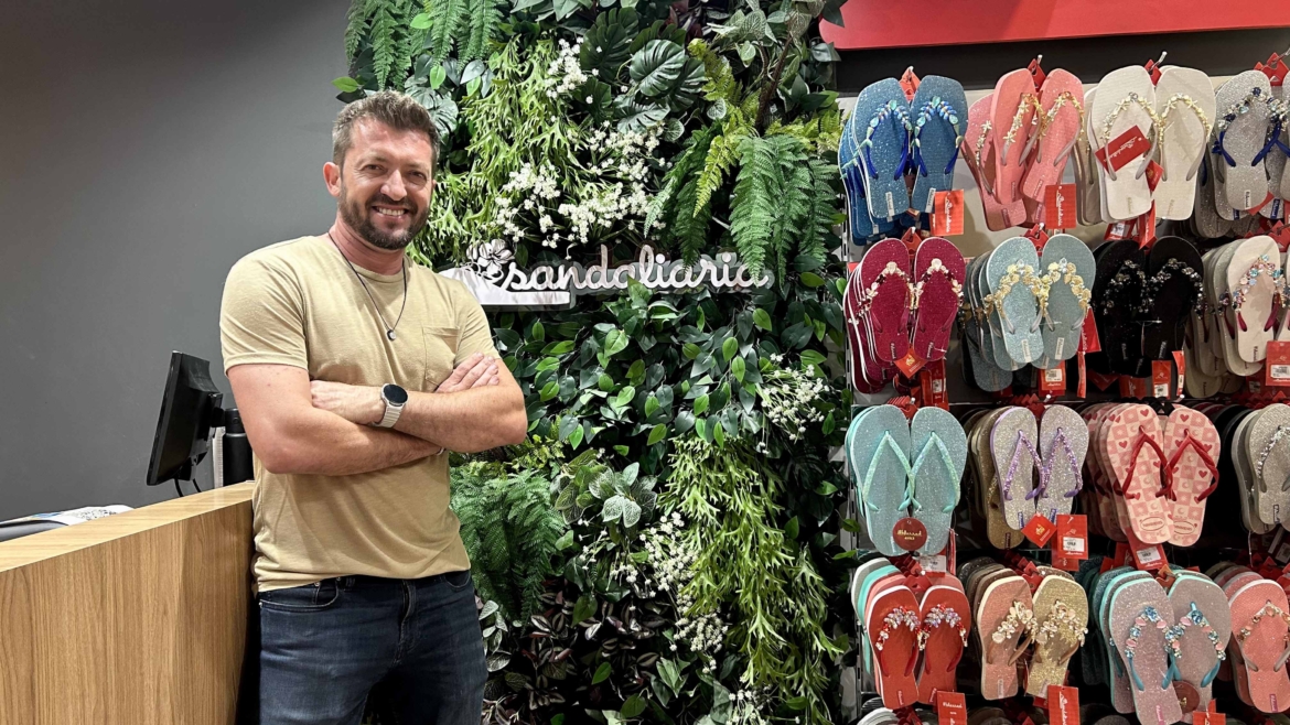 Franquias de moda em alta: Sandaliaria aposta no setor de calçados multimarcas e personalizáveis