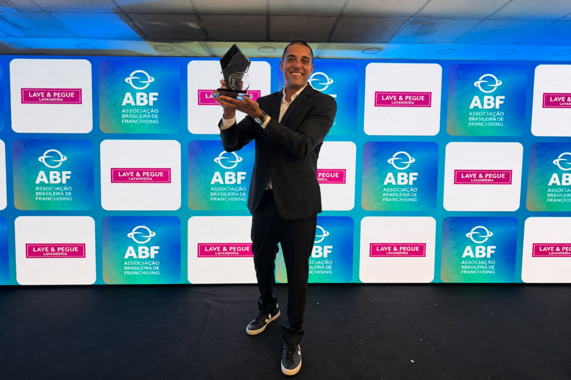 Lave & Pegue conquista Selo de Excelência em Franchising ABF 2026 e reforça protagonismo no mercado de lavanderias inteligentes