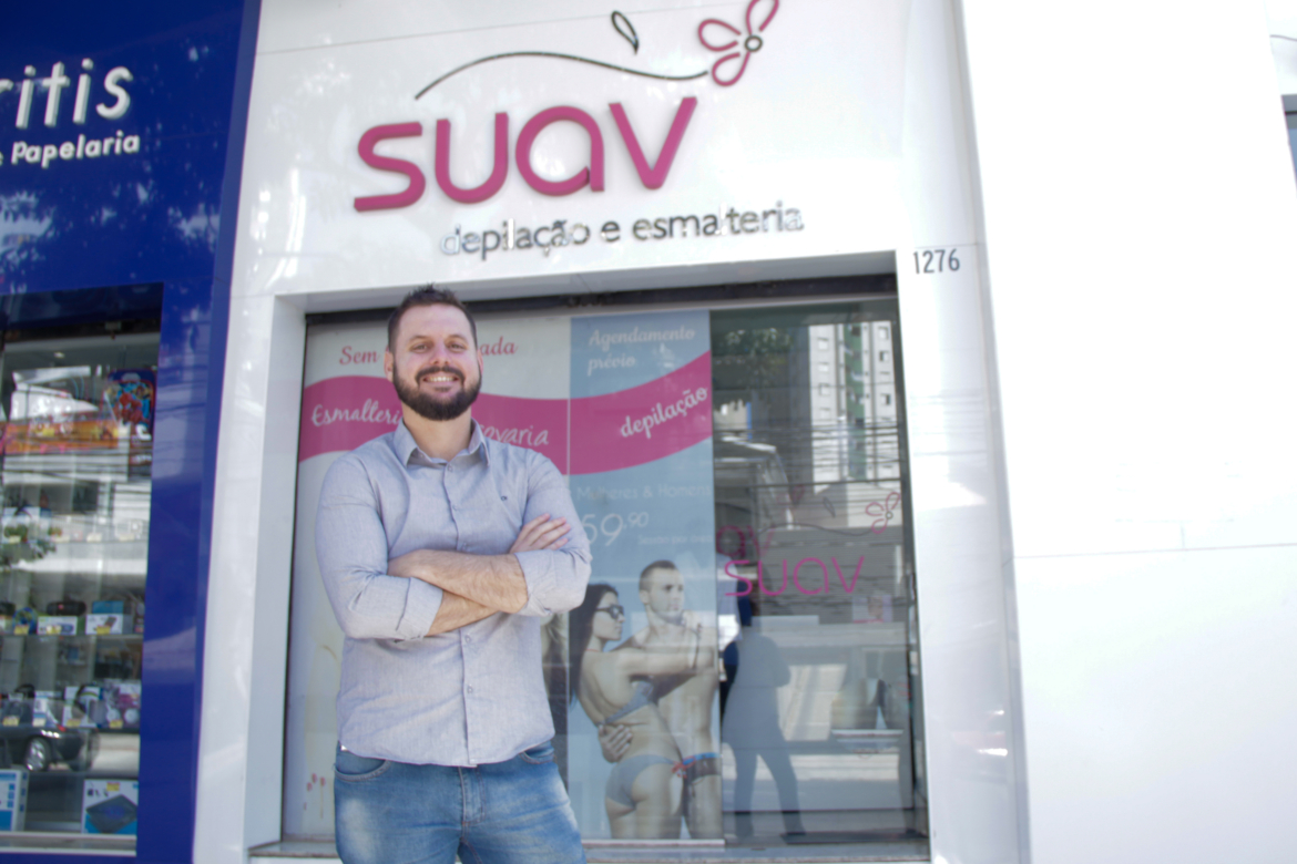 Empresário recorre a empréstimo para abrir empresa e hoje fatura mais de R$3 milhões com negócio de beleza