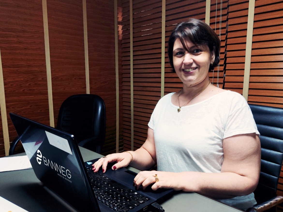 Empresária abandona negócio de 18 anos para investir em microfranquia
