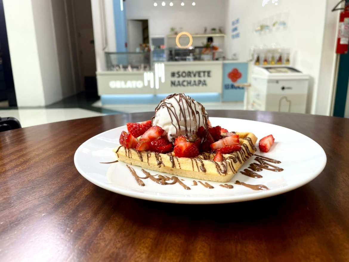 Ice Cream Roll aposta em sabores quentes e lança cardápio especial