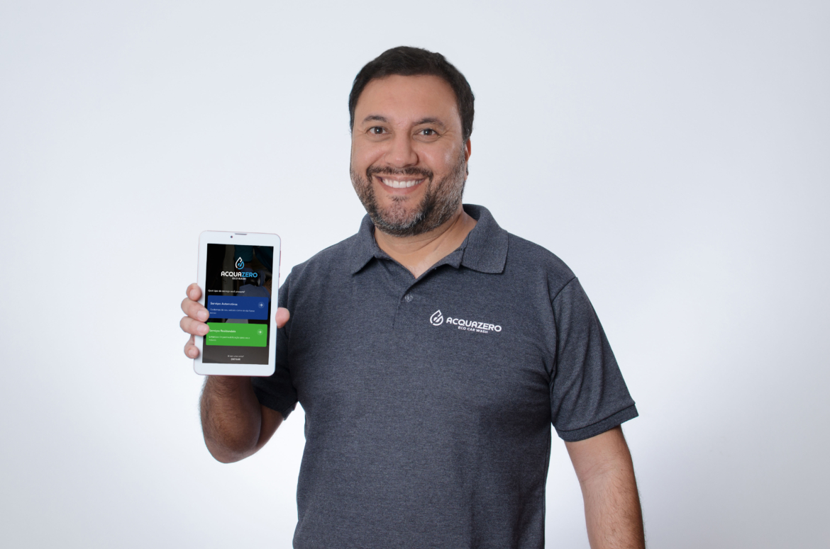 Franquia Acquazero aposta em inovação e tecnologia para liderar o setor de limpeza automotiva