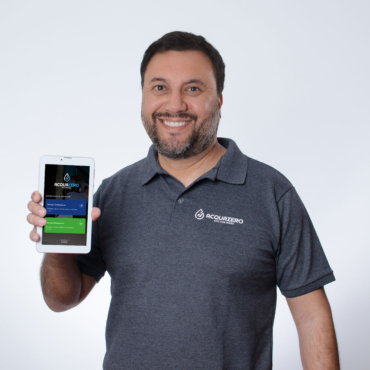 Franquia Acquazero aposta em inovação e tecnologia para liderar o setor de limpeza automotiva