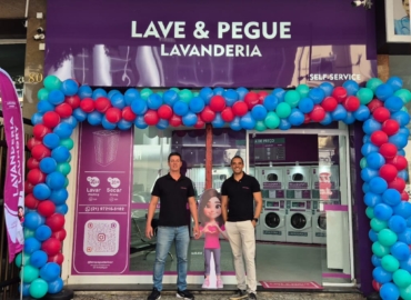 Lave & Pegue fecha 2025 com crescimento acima do planejamento e consolida lavanderias self-service no Brasil