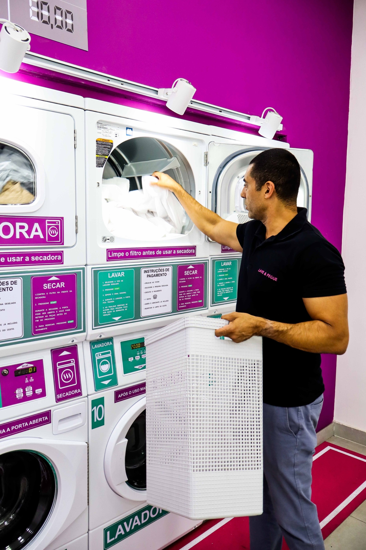Mudança no comportamento do consumidor impulsiona terceirização da lavanderia doméstica e fortalece mercado de autosserviço