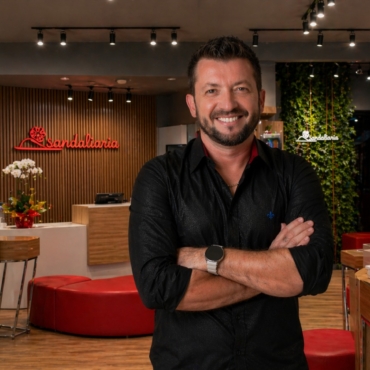 Suporte ativo ao franqueado se torna diferencial competitivo e impulsiona expansão da Sandaliaria